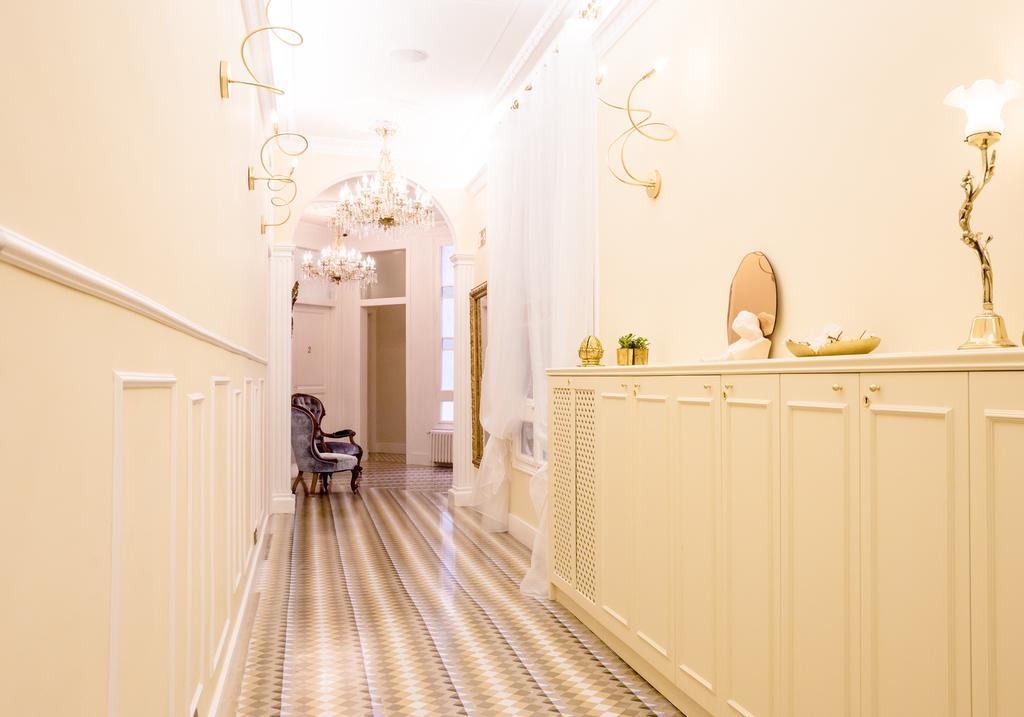 Anakena House Bed & Breakfast Barcelona Exterior foto
